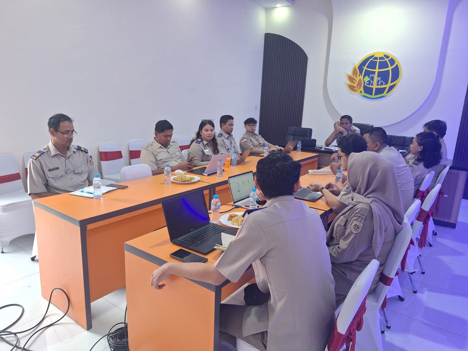 Kantor Pertanahan Kabupaten Sanggau Laksanakan Rapat Monitoring dan Evaluasi Kinerja Internal
