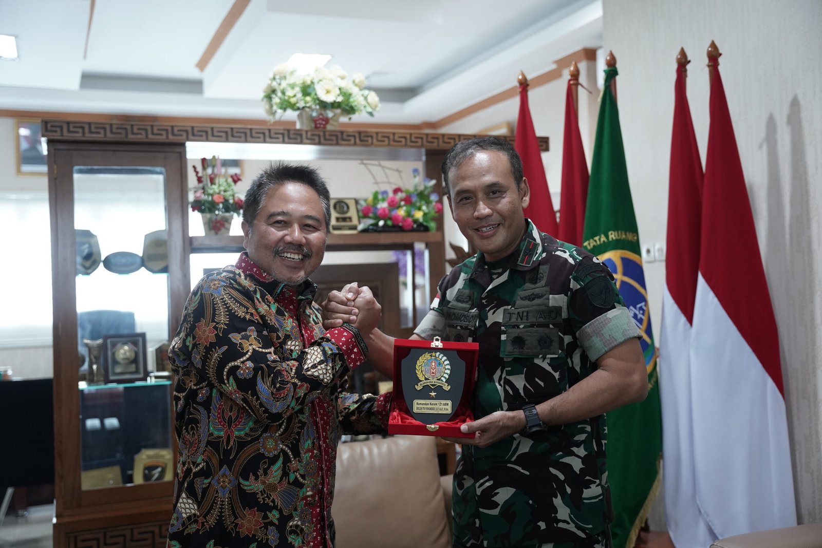 Perkuat Sinergi Awal Tahun 2026, Kanwil BPN Kalbar Terima Kunjungan Korem 121 Sintang