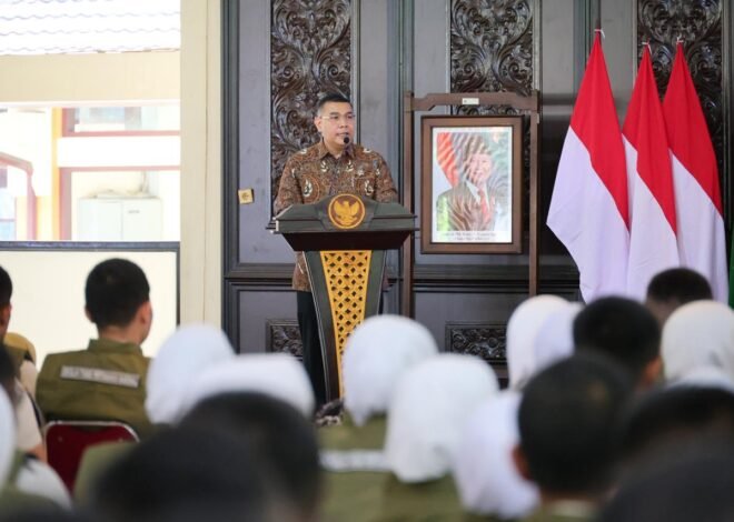 KKN Pertanahan Sejalan dengan Arahan Presiden Prabowo, Wamen Ossy: Peningkatan SDM sebagai Fondasi Pembangunan Nasional