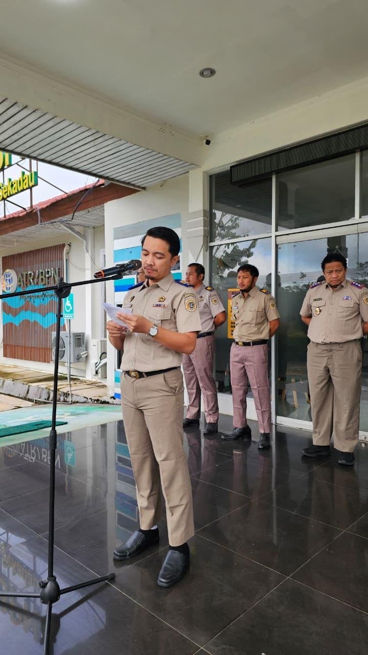Apel Pagi Kantah Kab. Sekadau