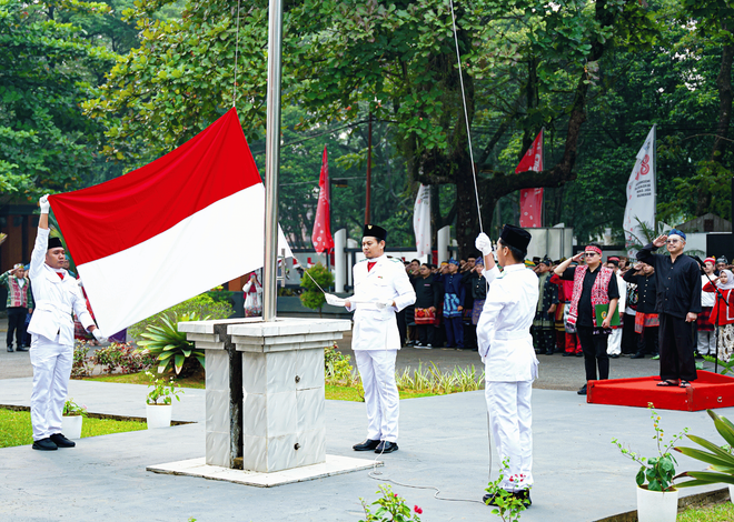 Kanwil BPN Kalbar Gelar Upacara Peringatan Hari Ulang Tahun ke-81 Kemerdekaan Republik Indonesia