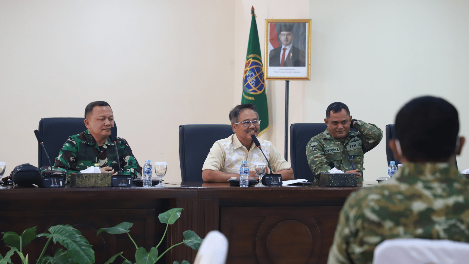 Kanwil BPN Kalbar Perkuat Sinergi Mitigasi Kebakaran Hutan dan Lahan (Karhutla) Bersama Tim Mabes TNI